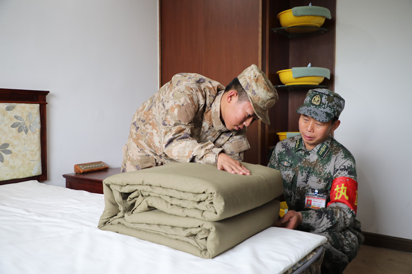 齐冯3.JPG