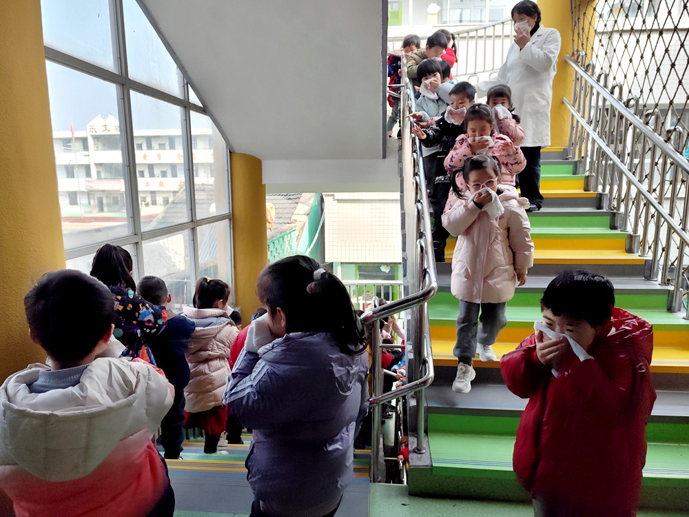 疏散演练.jpg