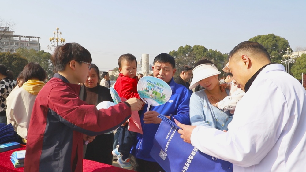 图为活动现场2.jpg