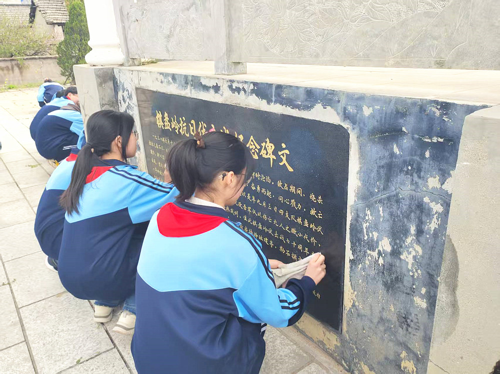 微信图片_20250401152211_副本.jpg